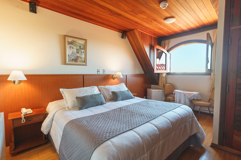Quarto Duplo Standard