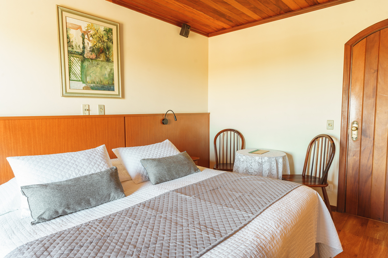 Quarto Triplo Luxo com Varanda — foto 3