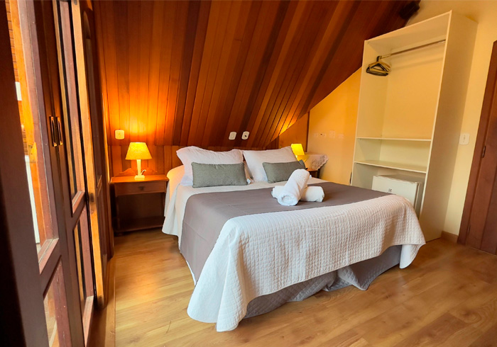 Quarto Casal Econômico