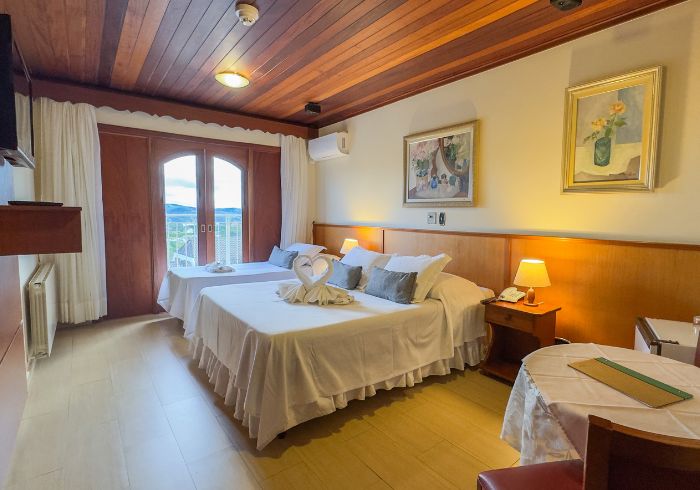 Quarto Duplo Classic com Varanda